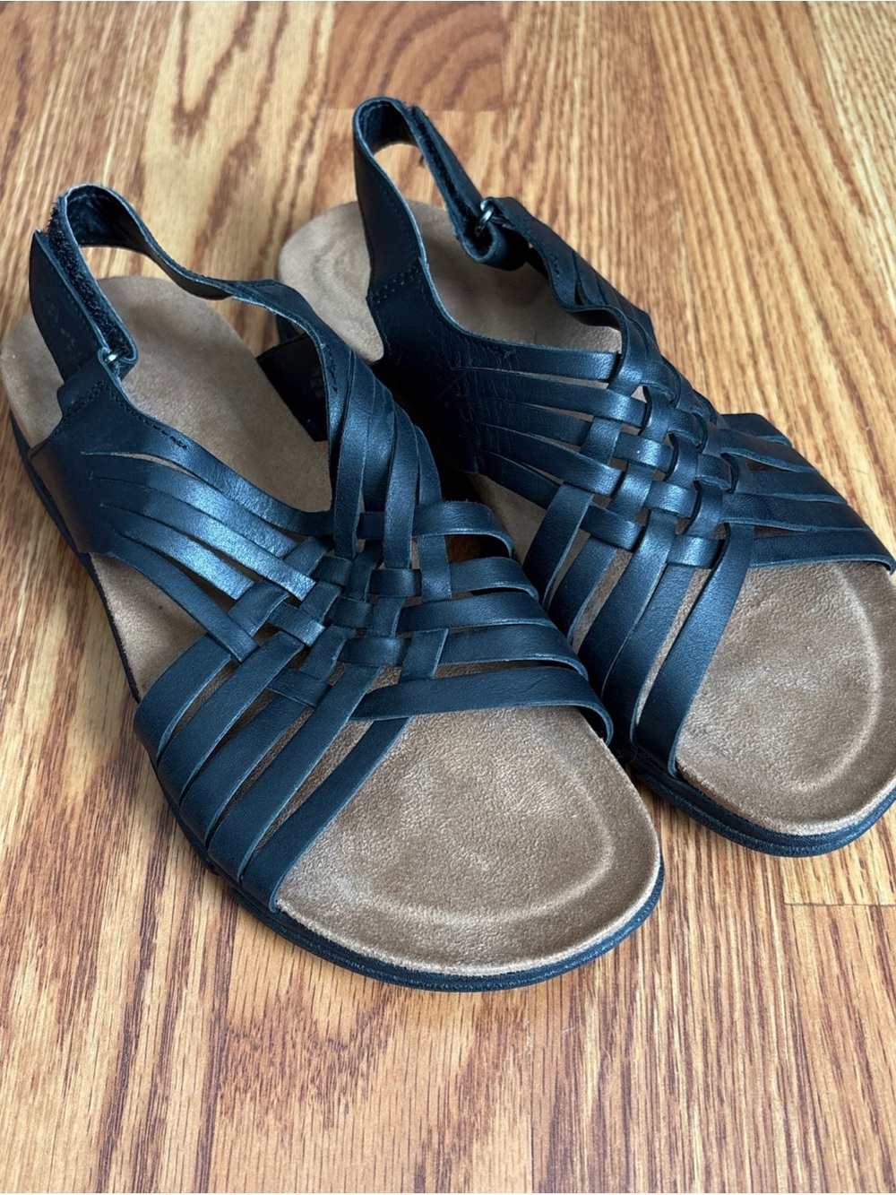 Easy Spirit Mar Women's Slingback Black Leather Sandal Woven Straps Size 6M